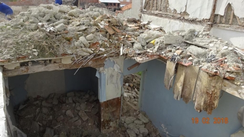 VIVIENDA EN ARRABAL DE PORTILLO